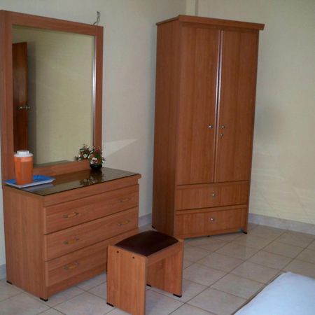 Hotel Red Rose Νεγκόμπο Εξωτερικό φωτογραφία