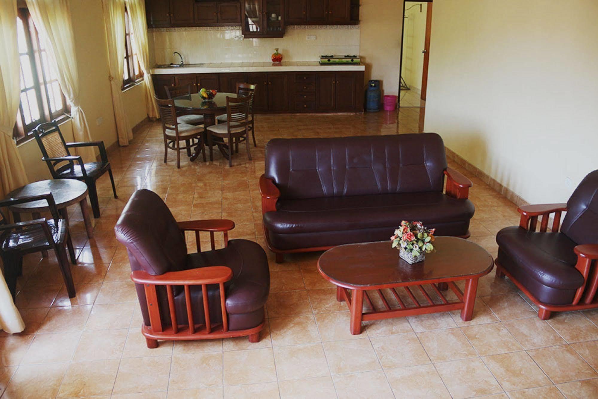 Hotel Red Rose Νεγκόμπο Εξωτερικό φωτογραφία