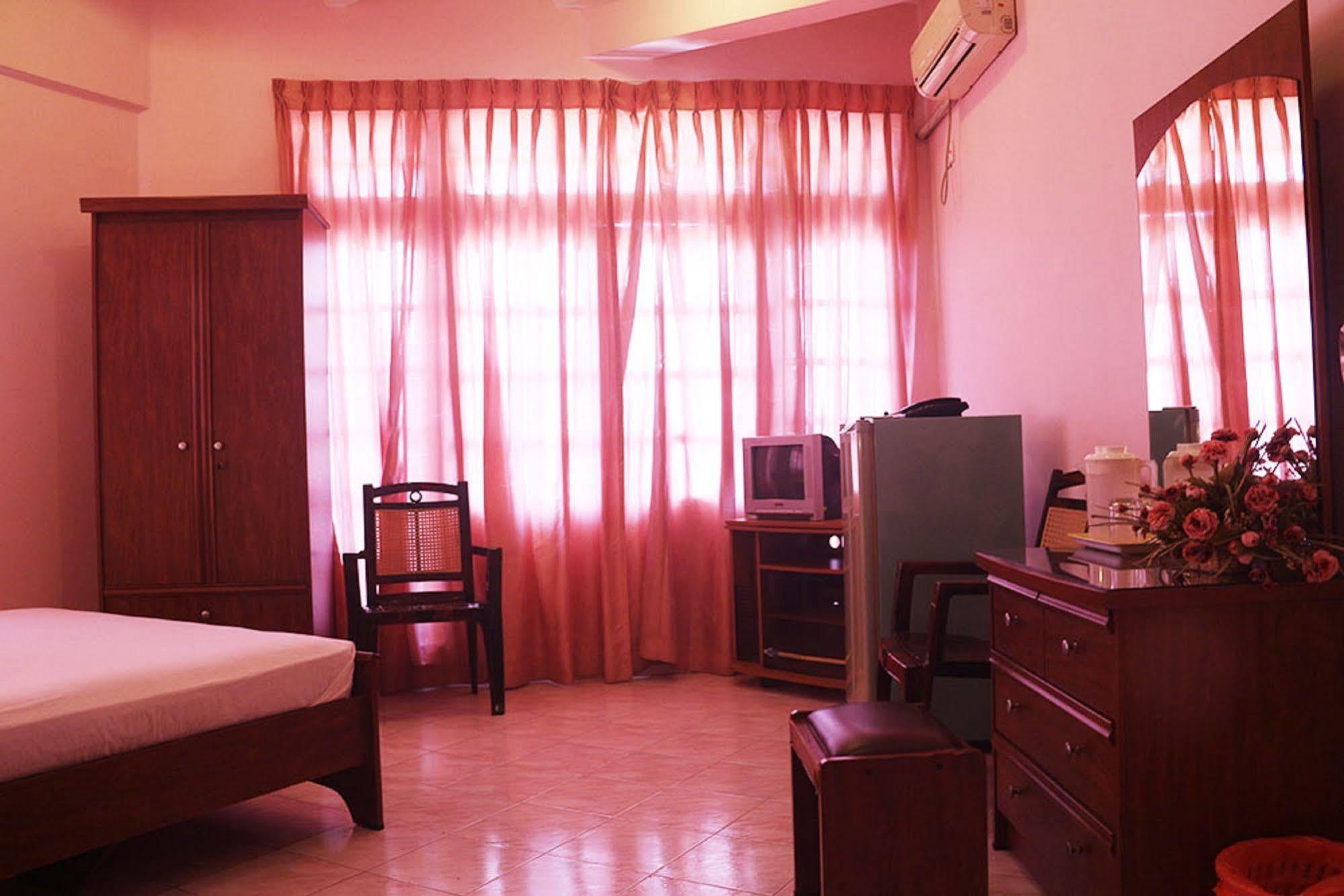 Hotel Red Rose Νεγκόμπο Εξωτερικό φωτογραφία