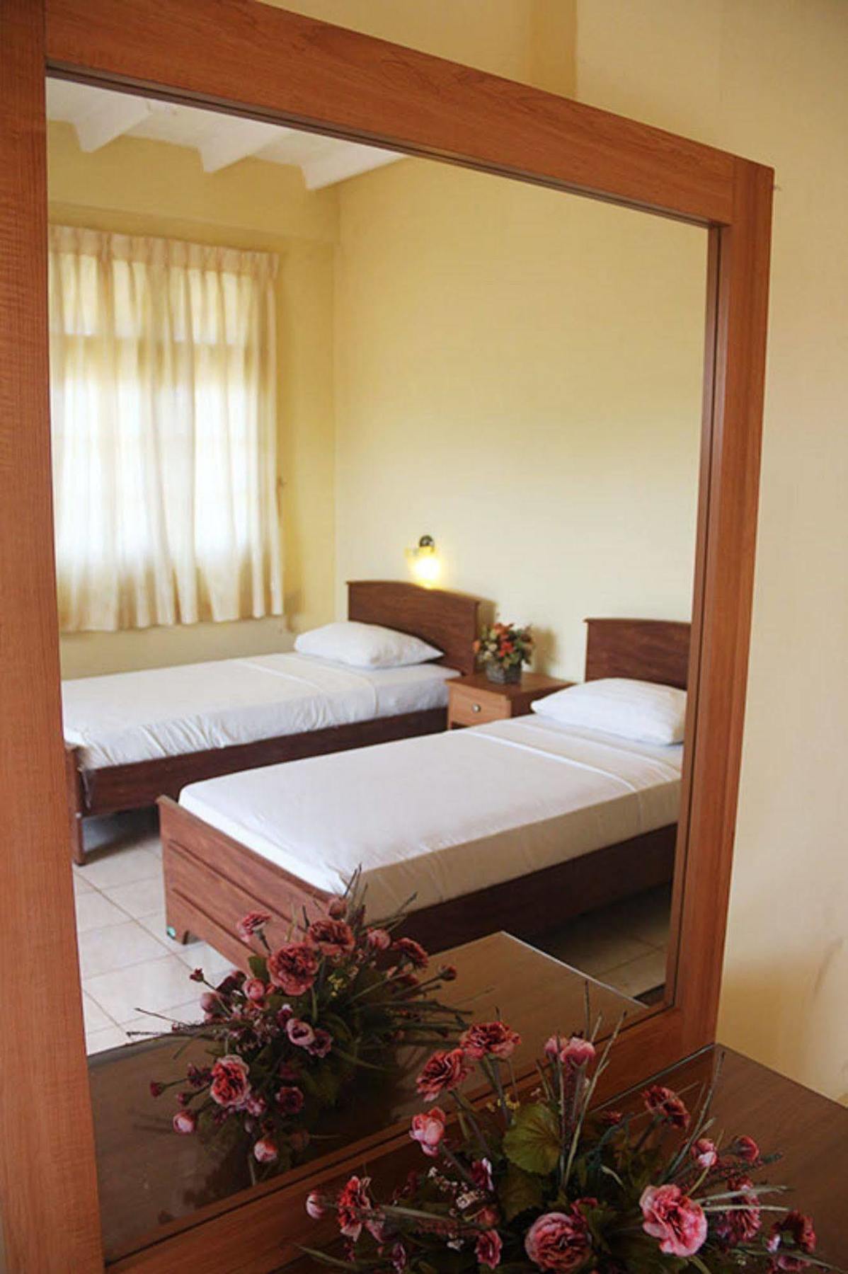 Hotel Red Rose Νεγκόμπο Εξωτερικό φωτογραφία